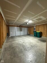 972 Redwood Dr in Franklin, IN - Building Photo - Building Photo