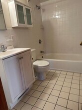 37 Johnson Pl in Auburndale, MA - Foto de edificio - Building Photo