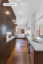 401 W End Ave in New York, NY - Building Photo - Building Photo