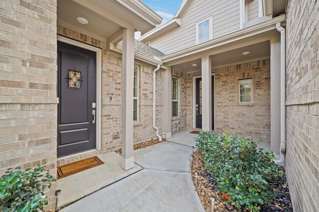 9405 Vis Fls Trce in Houston, TX - Building Photo - Building Photo