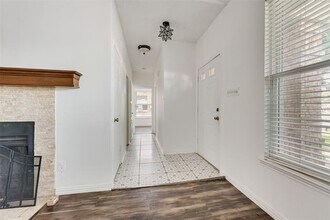 2530 Collins Blvd in Garland, TX - Building Photo - Building Photo
