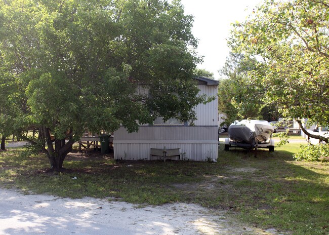 Roseman Park in Wilmington, NC - Building Photo - Building Photo