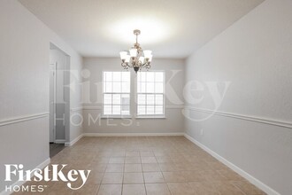 11210 Flying Geese Ln in Tomball, TX - Foto de edificio - Building Photo