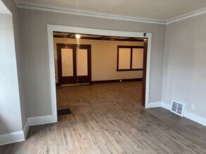 201 N Independence Ave in Rockford, IL - Building Photo - Building Photo