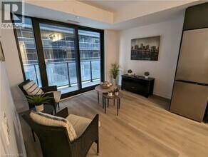 1 Jarvis St in Hamilton, ON - Building Photo - Building Photo