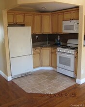 120-06 172nd St in Queens, NY - Building Photo - Building Photo