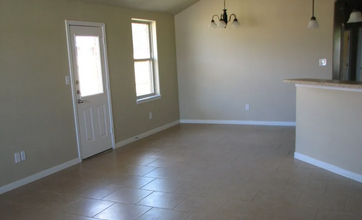 4504 Cambridge Dr in Killeen, TX - Foto de edificio - Building Photo