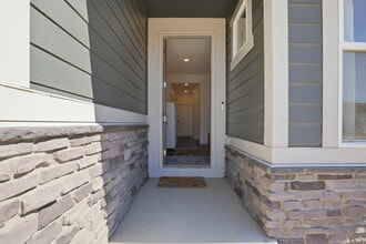 5331 Wagon Hammer Dr in Colorado Springs, CO - Foto de edificio - Building Photo