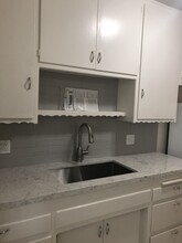 Blackburn Apartments in Los Angeles, CA - Building Photo - Building Photo
