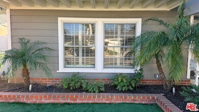 29392 Hillrise Dr in Agoura Hills, CA - Building Photo - Building Photo