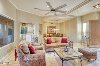 33571 N 70th Way in Scottsdale, AZ - Foto de edificio - Building Photo