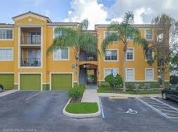 2351 W Preserve Way, Unit 203 in Miramar, FL - Building Photo