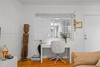 45 Antilla Ave, Unit 3C in Coral Gables, FL - Building Photo - Building Photo