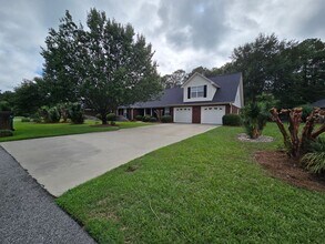 3140 Firestone Ct in Sumter, SC - Building Photo - Building Photo