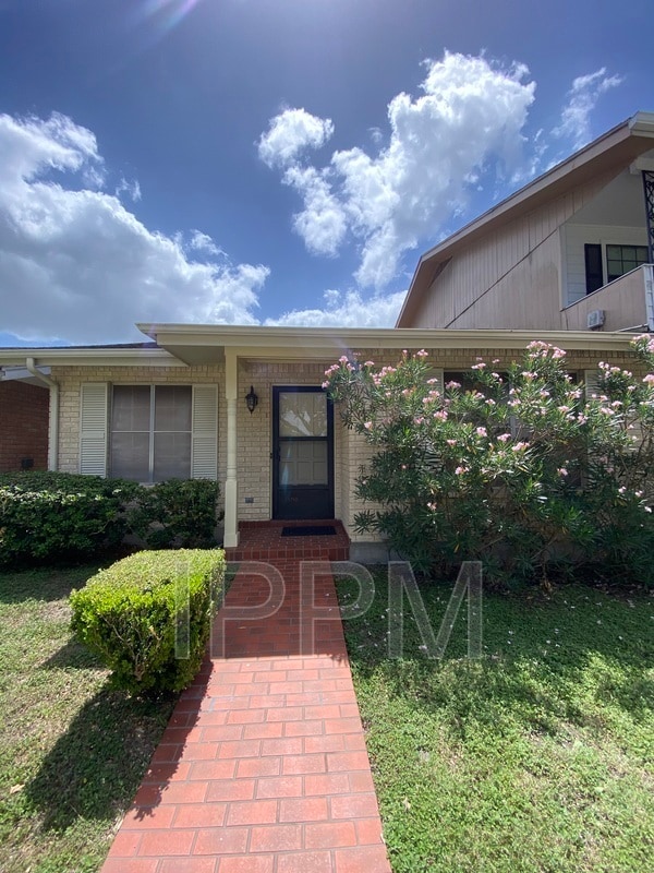 property at 1710 Palm Valley Dr W