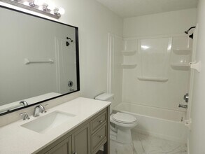 2260 Cascades Blvd in Kissimmee, FL - Building Photo - Building Photo
