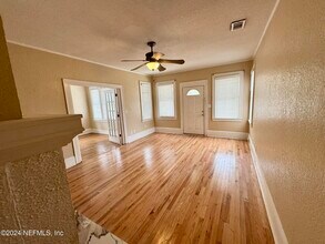 3038 Post St in Jacksonville, FL - Building Photo - Building Photo