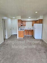 915 SW Adams Ave in Corvallis, OR - Building Photo - Building Photo