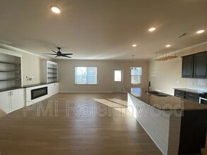 2124 Fox Chapel Pl in Fuquay Varina, NC - Building Photo - Building Photo