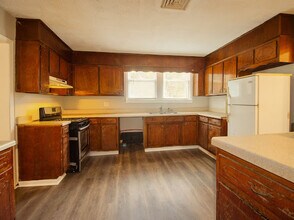 1300 Gulfport St in Birmingham, AL - Building Photo - Building Photo