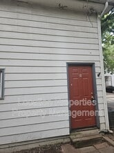 925 Alabama St in Lawrence, KS - Building Photo - Building Photo