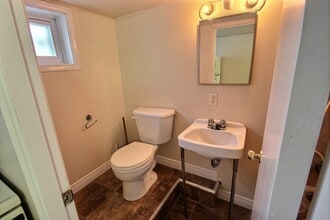 264 Reade St in Moncton, NB - Building Photo - Building Photo