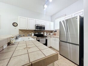 346 Monroe Cir in Davenport, FL - Building Photo - Building Photo
