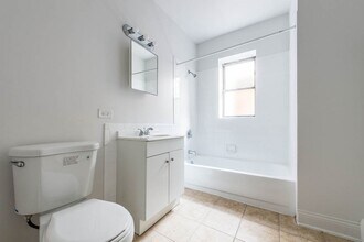 5100-04 W Madison St Chicago, IL 60644 in Chicago, IL - Building Photo - Building Photo