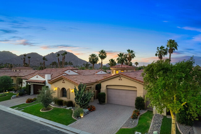 50280 Valencia Ct in La Quinta, CA - Foto de edificio - Building Photo