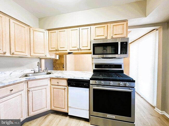 42 Michael Rd in Hammonton, NJ - Building Photo - Building Photo