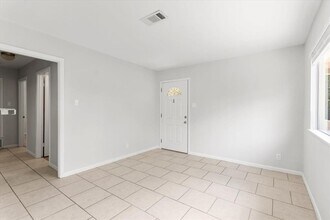 3306 Westhill Dr in Austin, TX - Building Photo - Building Photo