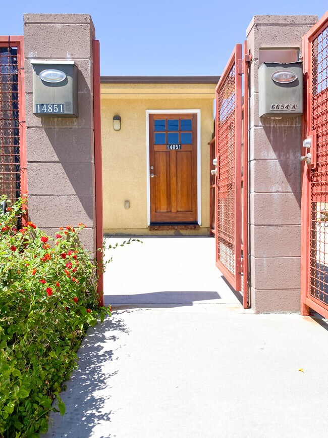 14851 Lemay St Rentals in Van Nuys, CA