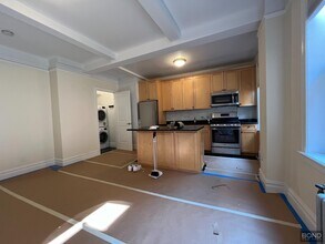 115 E 92nd St in New York, NY - Building Photo - Building Photo