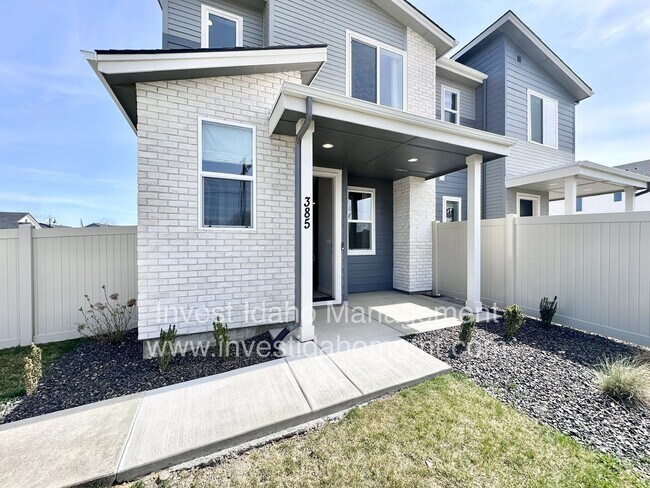 property at 385 N Stone Cyn Ln