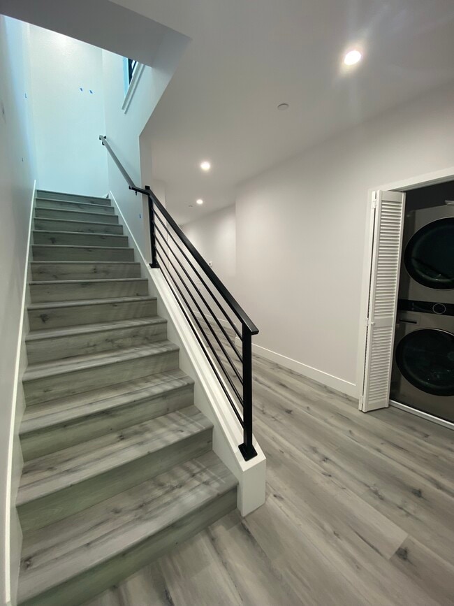 2012 Uptown Aly in Sacramento, CA - Building Photo - Building Photo