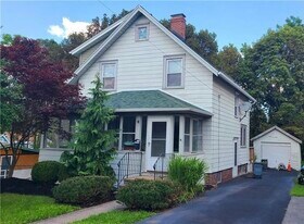 212 Willis Ave in Syracuse, NY - Building Photo