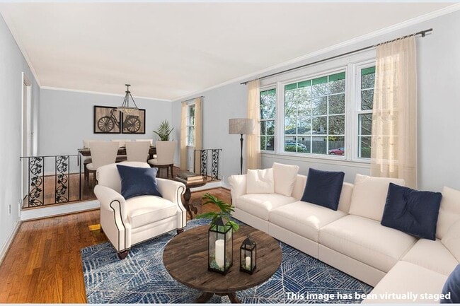 property at 1395 W Lenevar Dr