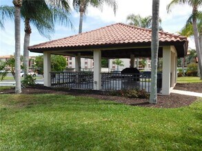 12150 Kelly Sands Way in Ft. Myers, FL - Building Photo - Building Photo
