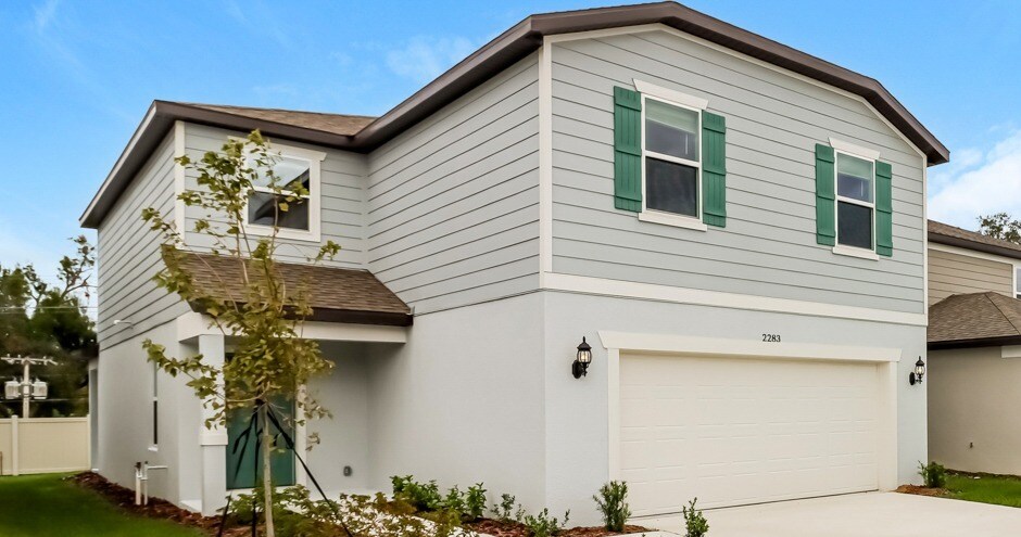 Redding Pointe in Lakeland, FL - Building Photo