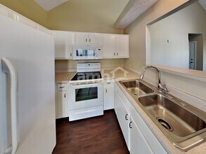 620 Creekfront Dr in Mount Juliet, TN - Building Photo - Building Photo