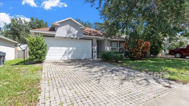 5456 Andrea St in Titusville, FL - Building Photo