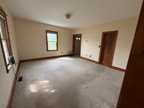 1143 Beacon St in Newton, MA - Building Photo - Building Photo