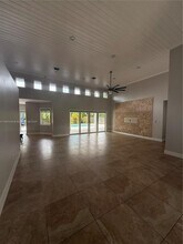17610 SW 80th Ct in Palmetto Bay, FL - Building Photo - Building Photo