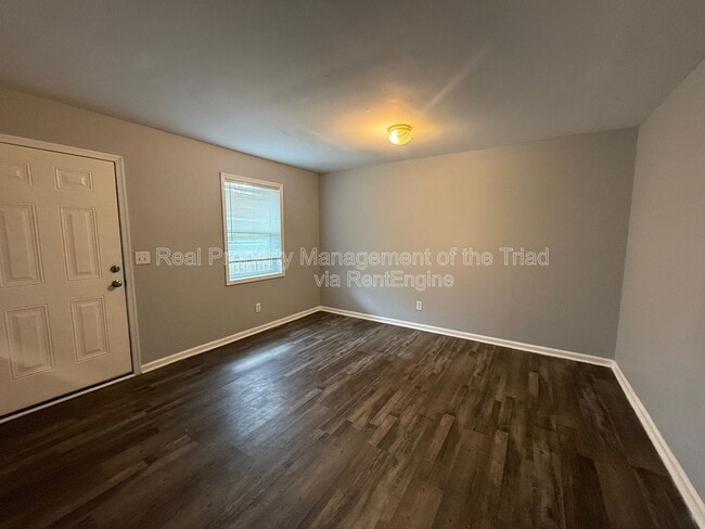 2406 Markwood Ln SE in Winston-Salem, NC - Building Photo - Building Photo