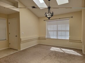 137 Marsh Edge Ln in Savannah, GA - Foto de edificio - Building Photo