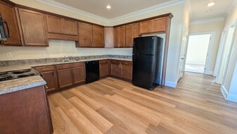 Tripp Cottages in Siler City, NC - Building Photo