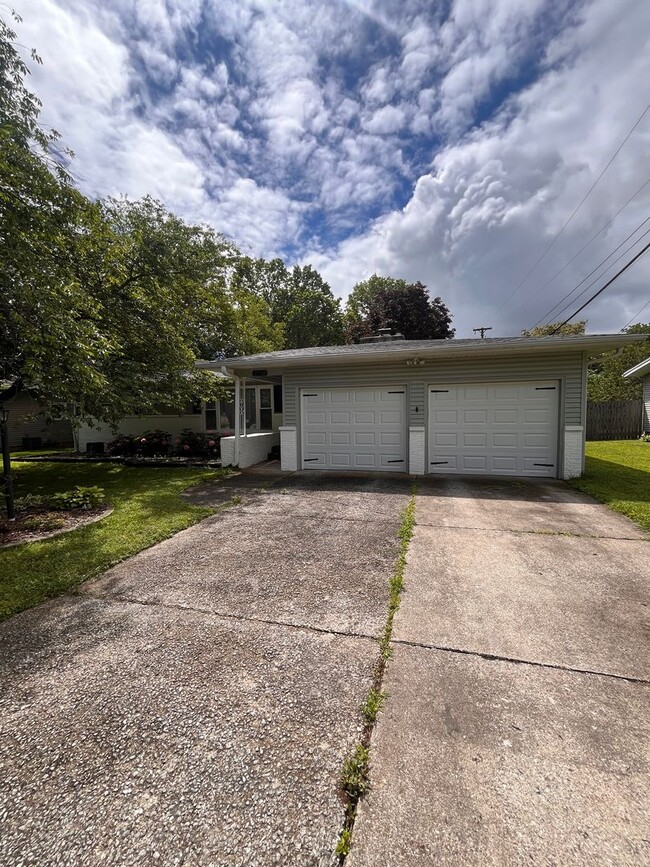 property at 2158 E Claiborne St