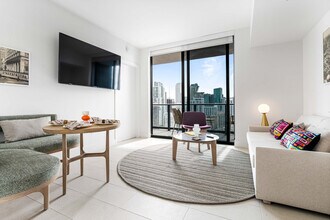 159 NE 6th St in Miami, FL - Building Photo - Building Photo
