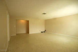 1081 Aron St in Cocoa, FL - Building Photo