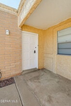 3221 Isla Morada Dr in El Paso, TX - Building Photo - Building Photo
